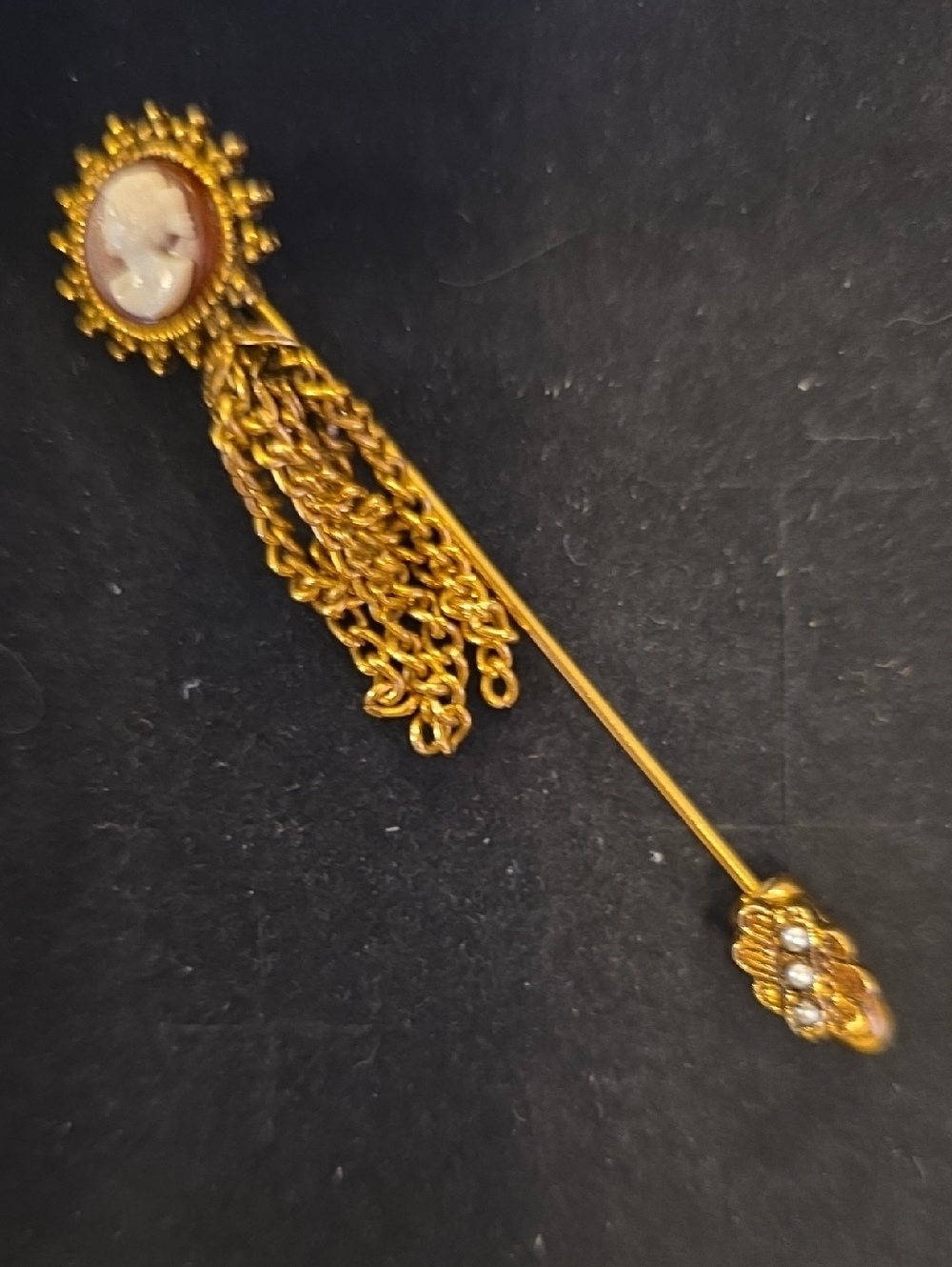 Vintage Cameo Gold Hat Pin Stickpin Gold Tassel Dangle Chain Victorian Edwardian
